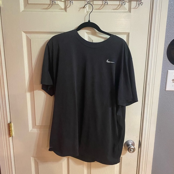 Nike Other - Nike tee